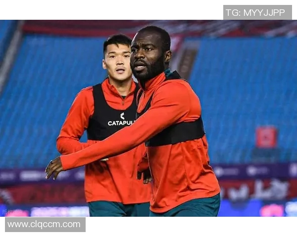 球星绯闻亲承：曾考虑离开球队